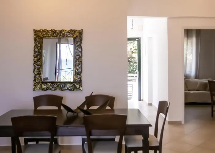 Olea Mare Benitses (Corfu)