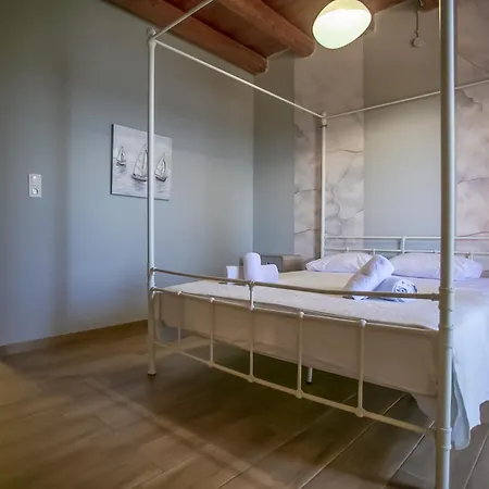 Ionian Grand Apartman *